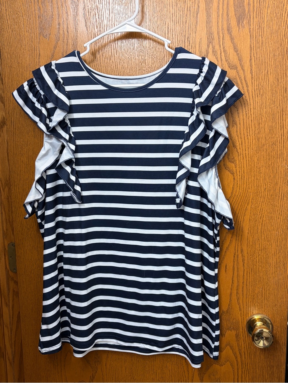 SHEIN Curve Navy and White Striped Ruffle Cold-Shoulder Tee 4xl
